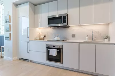 133 Seaport Boulevard #502, Boston, MA 02210 - Photo 2