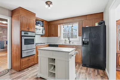 233 Mount Vernon Street, Fitchburg, MA 01420 - Photo 8