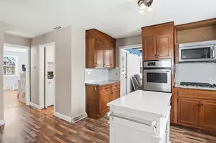 233 Mt Vernon St, Fitchburg, MA 01420 - Photo 10