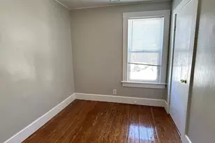 47 Davis St, Fall River, MA 02720 - Photo 8