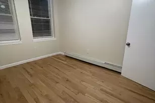 239 Chesnut St, Chelsea, MA 02150 - Photo 4