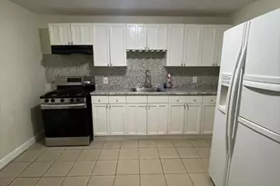 239 Chesnut St, Chelsea, MA 02150 - Photo 6