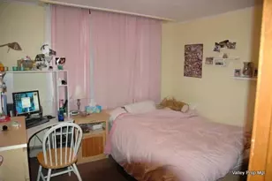 1381 S East St, Amherst, MA 01002 - Photo 4