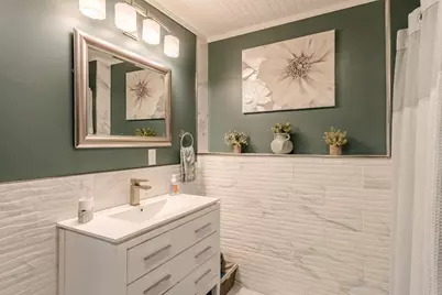 47 Surrey Ln, East Bridgewater, MA 02333 - Photo 20