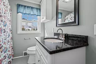 17 Crawford Ave, Attleboro, MA 02703 - Photo 24