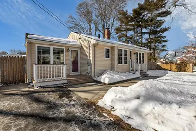 17 Crawford Ave, Attleboro, MA 02703 - Photo 2