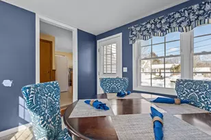 17 Crawford Ave, Attleboro, MA 02703 - Photo 10