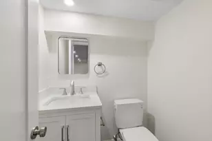 1864 River St, Boston, MA 02136 - Photo 14