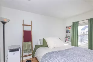 16 Bentley St, Salem, MA 01970 - Photo 16