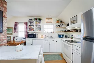 16 Bentley St, Salem, MA 01970 - Photo 6