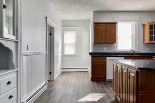 24 Hancock St, Peabody, MA 01960 - Photo 4