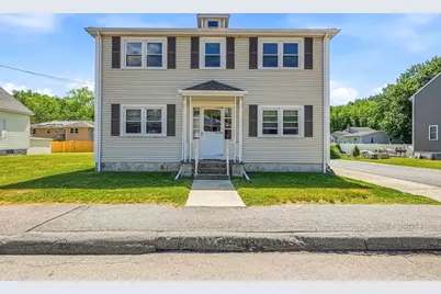 81 Winter St, Bellingham, MA 02019 - Photo 2
