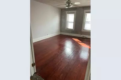 27 Wisconsin Ave #3, Somerville, MA 02145 - Photo 8
