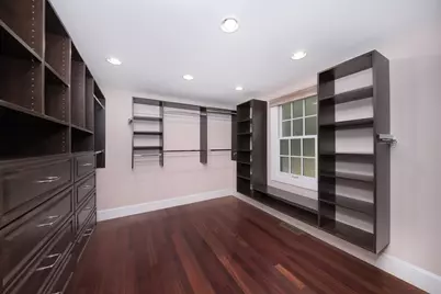 568 Wellesley St, Weston, MA 02493 - Photo 24