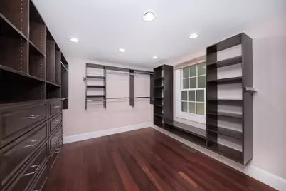 568 Wellesley St, Weston, MA 02493 - Photo 24