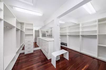 568 Wellesley St, Weston, MA 02493 - Photo 24