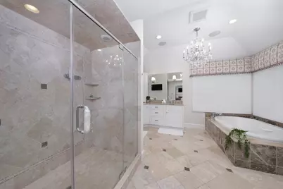 568 Wellesley St, Weston, MA 02493 - Photo 22