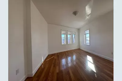 176 Ferry St #3L, Everett, MA 02149 - Photo 2