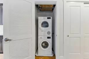 49 Melcher St, Boston, MA 02210 - Photo 20