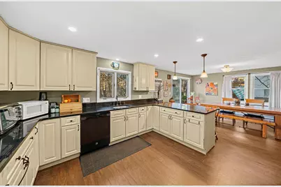 17 Wright Street, Woburn, MA 01801 - Photo 14