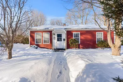 194 River Rd, Lowell, MA 01852 - Photo 1