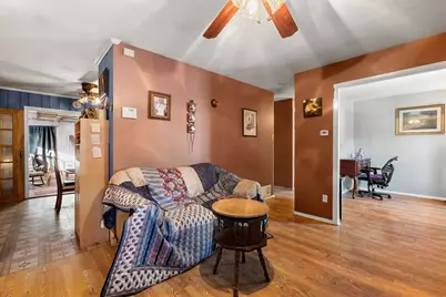 194 River Rd, Lowell, MA 01852 - Photo 8