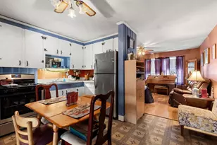 194 River Rd, Lowell, MA 01852 - Photo 12