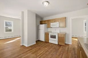 303 Cohannet St, Taunton, MA 02780 - Photo 10