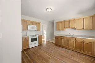 303 Cohannet St, Taunton, MA 02780 - Photo 12