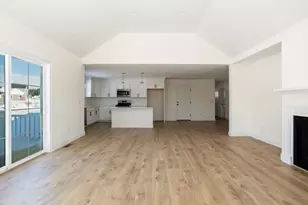 4 Hayley Cir, Rochester, MA 02770 - Photo 6