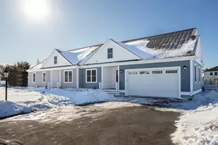 4 Hayley Cir, Rochester, MA 02770 - Photo 2