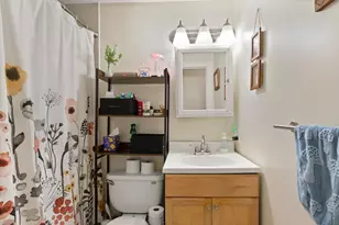 557 Salem, Malden, MA 02148 - Photo 18