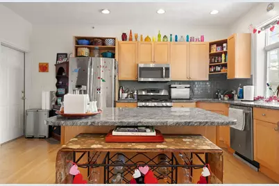 557 Salem #4, Malden, MA 02148 - Photo 10