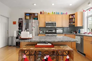 557 Salem, Malden, MA 02148 - Photo 10