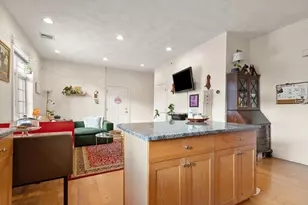 557 Salem, Malden, MA 02148 - Photo 14