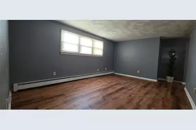 129 Madison Ave #2, Arlington, MA 02474 - Photo 2