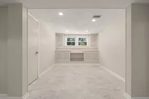 19 Rolling Ln, Framingham, MA 01701 - Photo 18