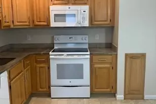 304 Manor Ter, Lexington, MA 02420 - Photo 2