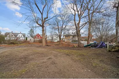 233-R Summer St, Dighton, MA 02764 - Photo 2