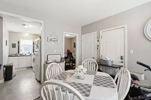 37 Holman St, Attleboro, MA 02703 - Photo 8