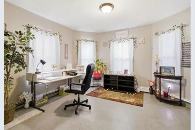 37 Holman Street, Attleboro, MA 02703 - Photo 4