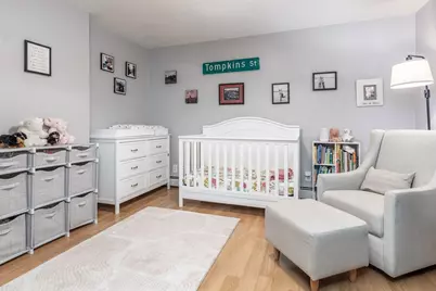 261 W Fifth #1, Boston, MA 02127 - Photo 16