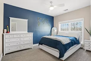 55 Bradford Commons Ln, Braintree, MA 02184 - Photo 12