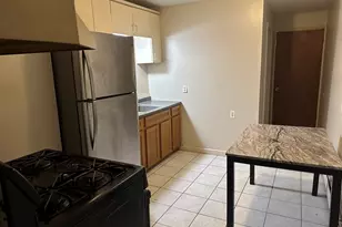 34 Agawam St, Revere, MA 02151 - Photo 6