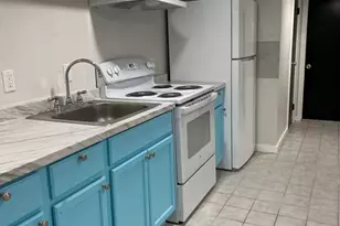 41 Winthrop Pkwy, Revere, MA 02151 - Photo 6