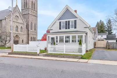 9 Granite St, Milford, MA 01757 - Photo 2