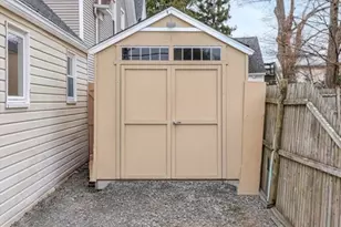 9 Granite St, Milford, MA 01757 - Photo 26