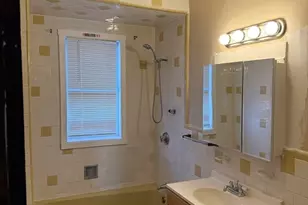 123 Glendower Rd, Boston, MA 02131 - Photo 20