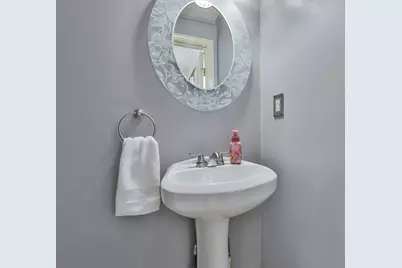 1 Fountain St, Peabody, MA 01960 - Photo 18