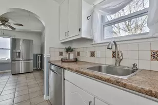 1 Fountain St, Peabody, MA 01960 - Photo 16